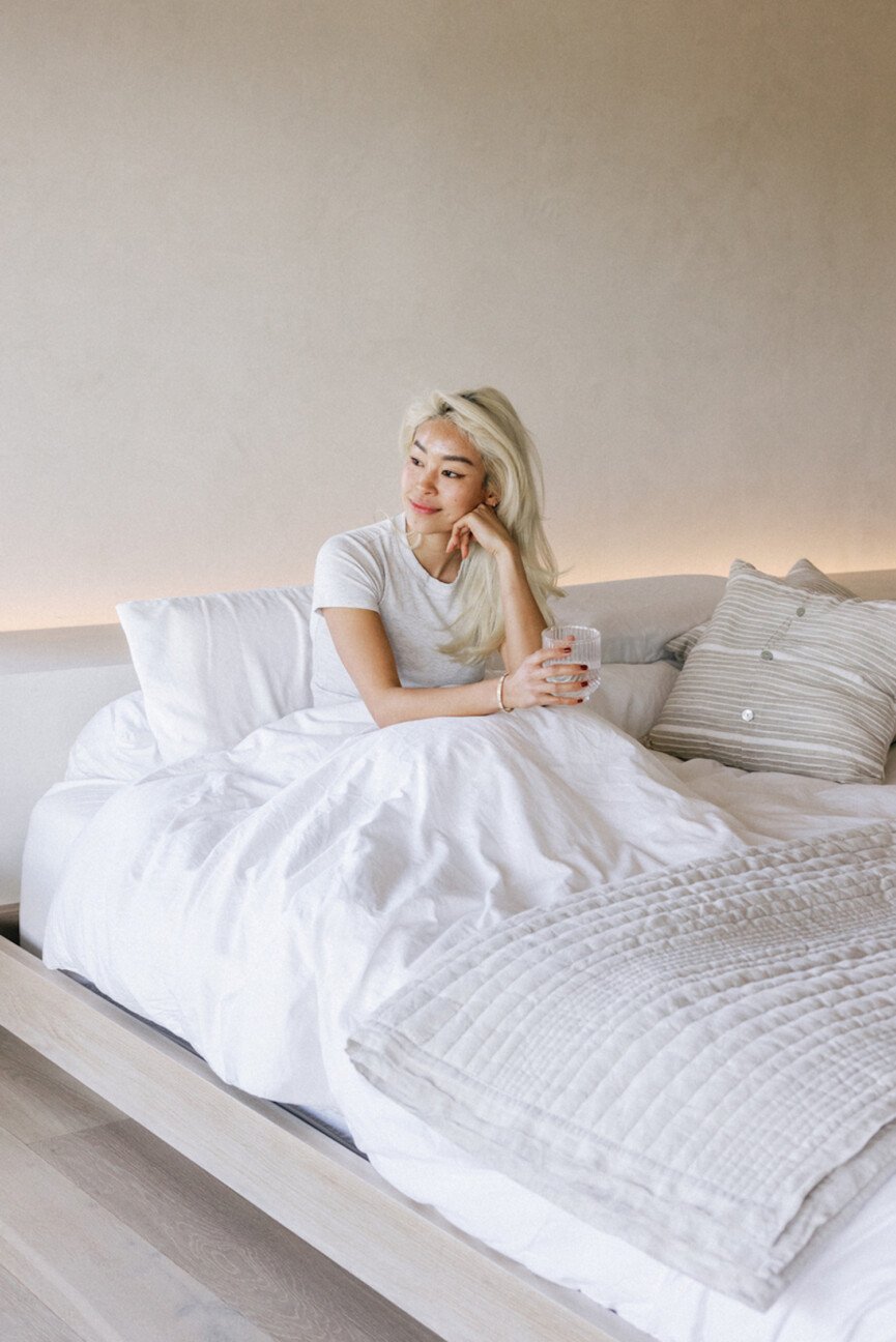 remi-ishizuka-bed-865x1296.jpg