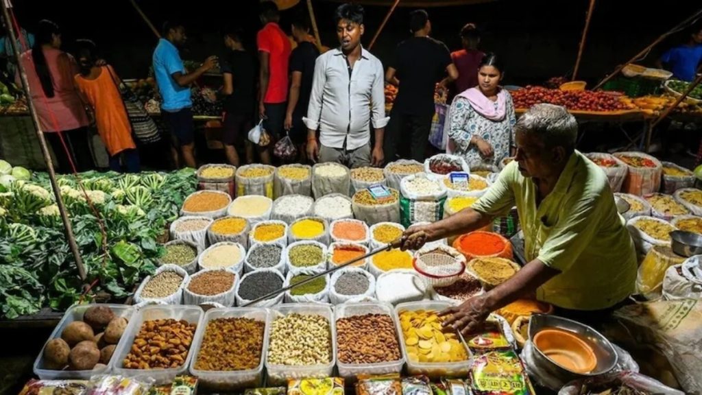 684ab93e52bd9-retail-inflation-122539531-16x9.jpg