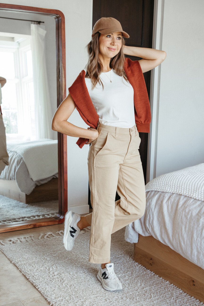 camille-styles-best-white-sneakers-for-women-865x1296.jpg