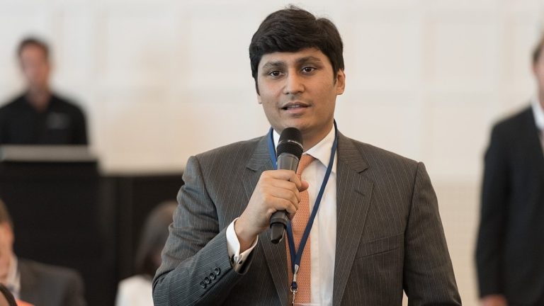 688f91a63da51-he-further-warned-that-despite-liberalized-fdi-policies-indian-entrepreneurs-are-handicapped-by-dom-03431273-16x9.jpg